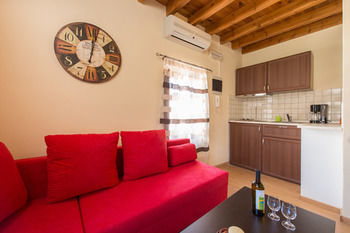3 Charites Old Town Apartment Rhodes City Exterior photo